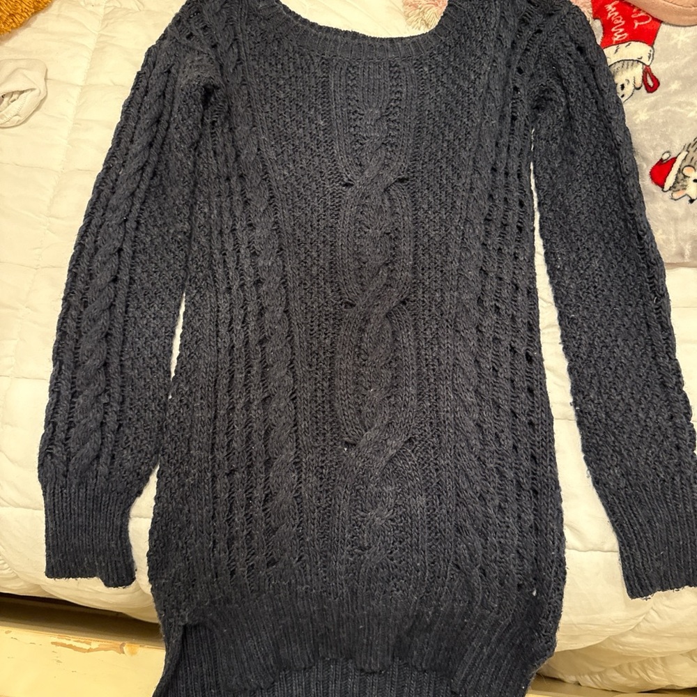 Women's Black Cable Knit Sweater